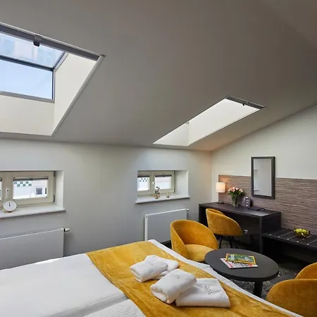 Ξενοδοχείο Estera