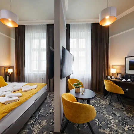 Estera 4* Kraków