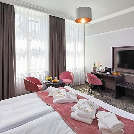 Estera 4* Kraków