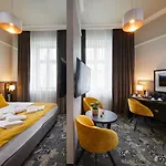 Estera 4* קרקוב